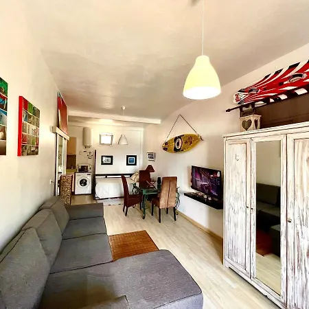 La Casita De La Pardela 公寓 *